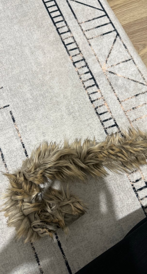 Kürklü Kapüşonlu Erkek Çocuk Mont - Görsel 3