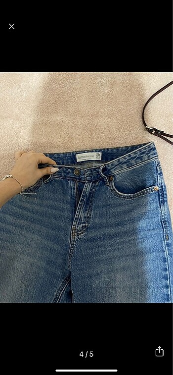 36 Beden mavi Renk stradivarius jean