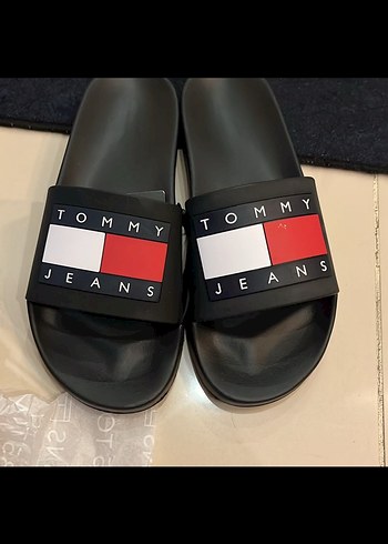 Tommy Hilfiger Tommy Jeans Siyah KaydırmazTerlik