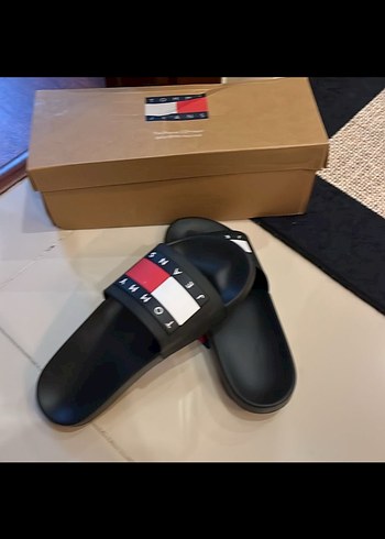 39 Beden Tommy Jeans Siyah KaydırmazTerlik