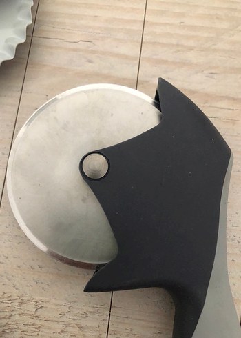 Tupperware çok amaçlı bıcak  ve Pizza Kesici - Görsel 4