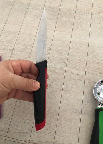 Tupperware  Kırmızı Siyah domatez  Bıçağı - Görsel 2