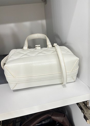 Bershka Beyaz Mini Çanta - Görsel 4