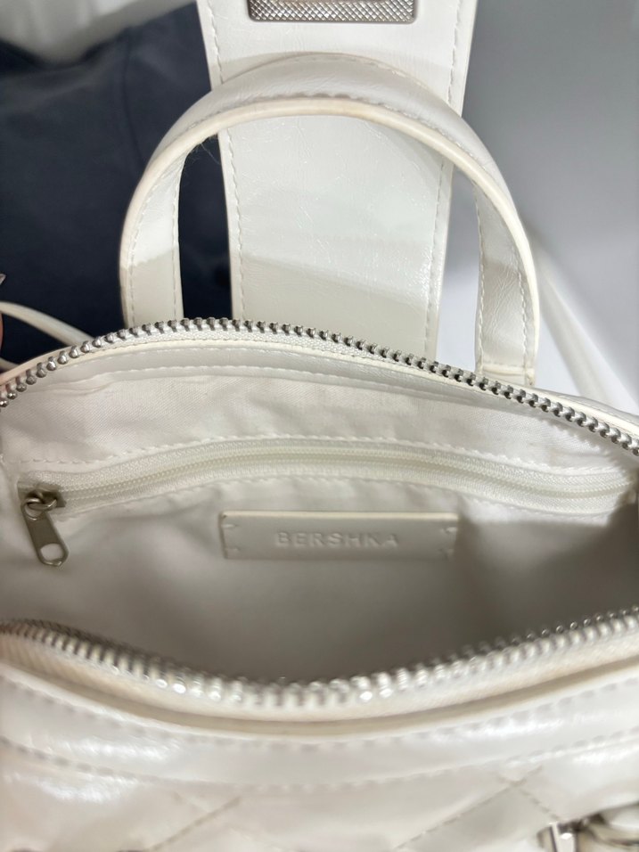 Bershka Beyaz Mini Çanta - Görsel 3