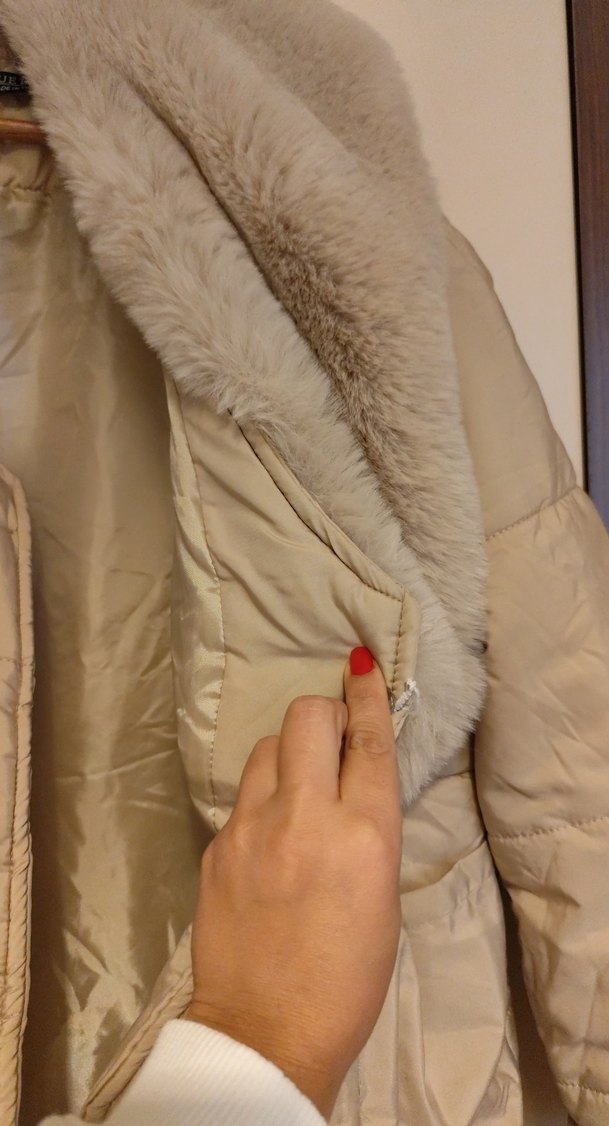 Bej Kadın Kışlık Kürklü Mont - Görsel 2