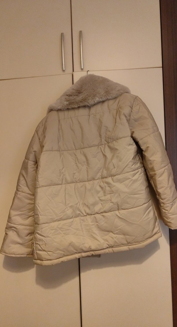 Bej Kadın Kışlık Kürklü Mont - Görsel 5