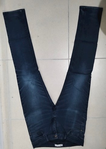 Koton Koyu Lacivert Dar Kesim Denim Jean Erkek