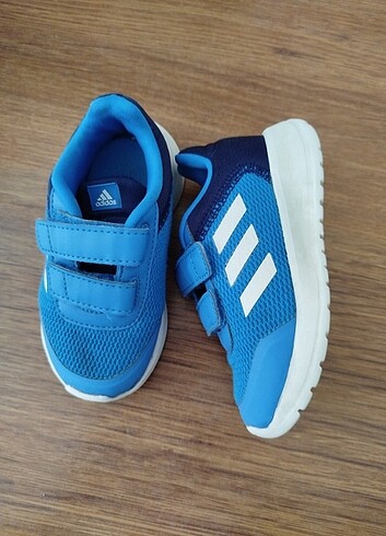 Adidas bebek spor ayakkabı