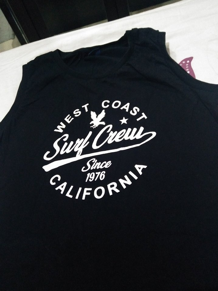 Siyah kolsuz erkek çocuk tişört - Görsel 2