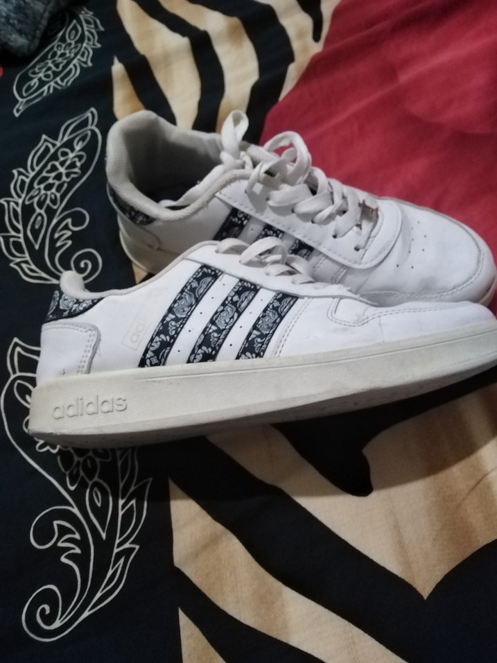 Beyaz Kadın Spor Ayakkabı - Görsel 2