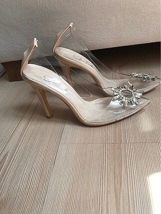 ince topuklu stiletto