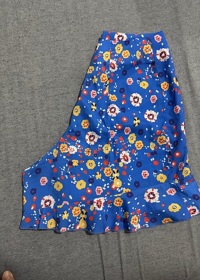 Çiçekli şort etek - Görsel 4