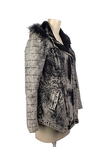 Batik Batik Mont %70 İndirimli.