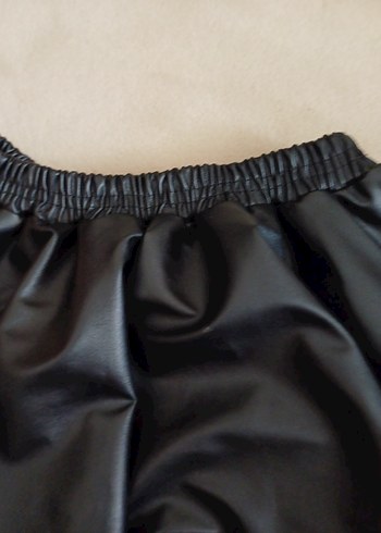 Kız Çocuk Siyah Deri Fırfırlı Etek - Görsel 6