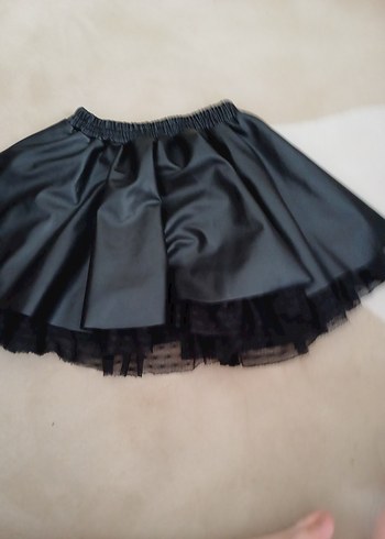 Kız Çocuk Siyah Deri Fırfırlı Etek - Görsel 5