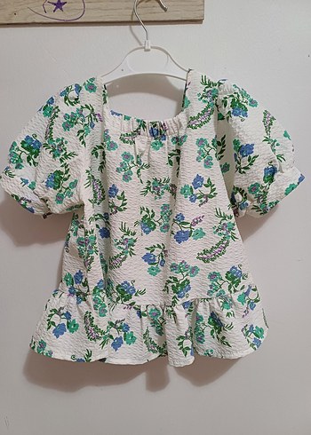 Beyaz Çiçekli Bohem Kız Bluzu - Görsel 3