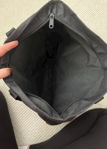 Siyah Fermuarlı Günlük Kadın Çanta - Görsel 2