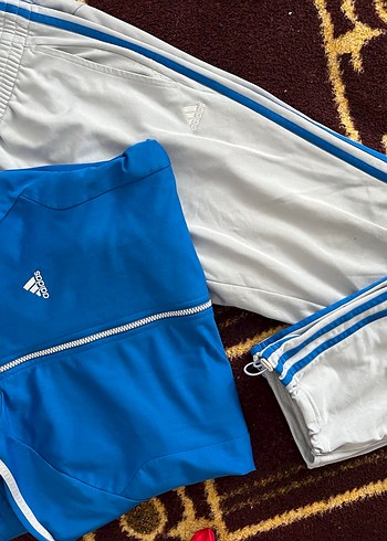 Adidas l