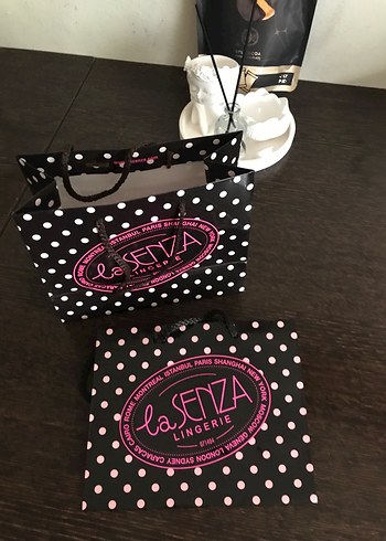 Puantiyeli La senza küçük boy karton poşet - Görsel 2