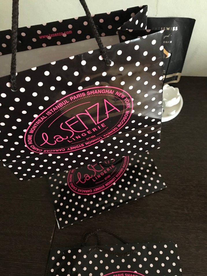 Lacivert Puantiyeli La Senza Karton poşet - Görsel 4