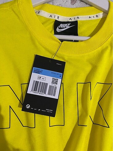 m Beden Nike tişört