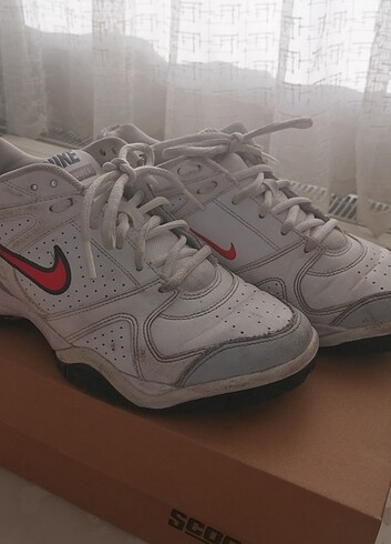 Nike spor ayakkabı 