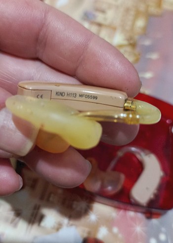 Renkli Kırmızı İşitme Cihazları kınd marka - Görsel 2