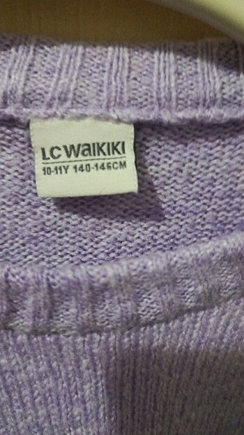LC Waikiki 10_11 yaş kız çocuk kazak az kullanıldı