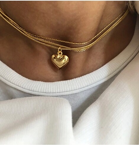 Gold Bombeli Kalp Kolye
