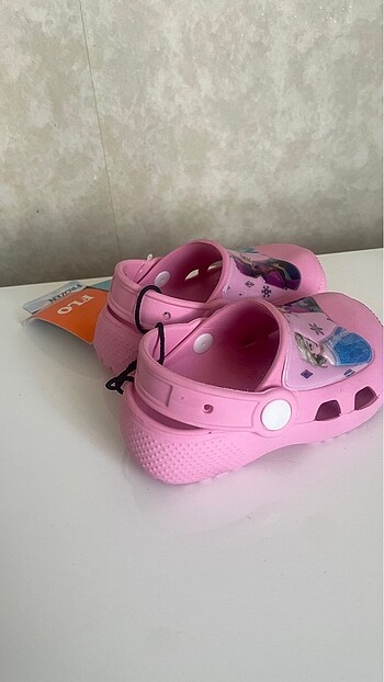 28 Beden Kız çocuk terlik crocs