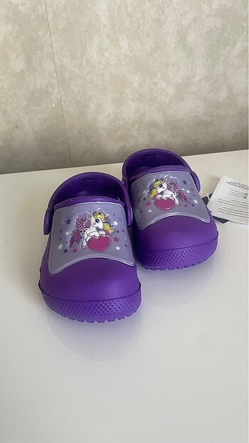 24 Beden mor Renk Kız çocuk terlik crocs