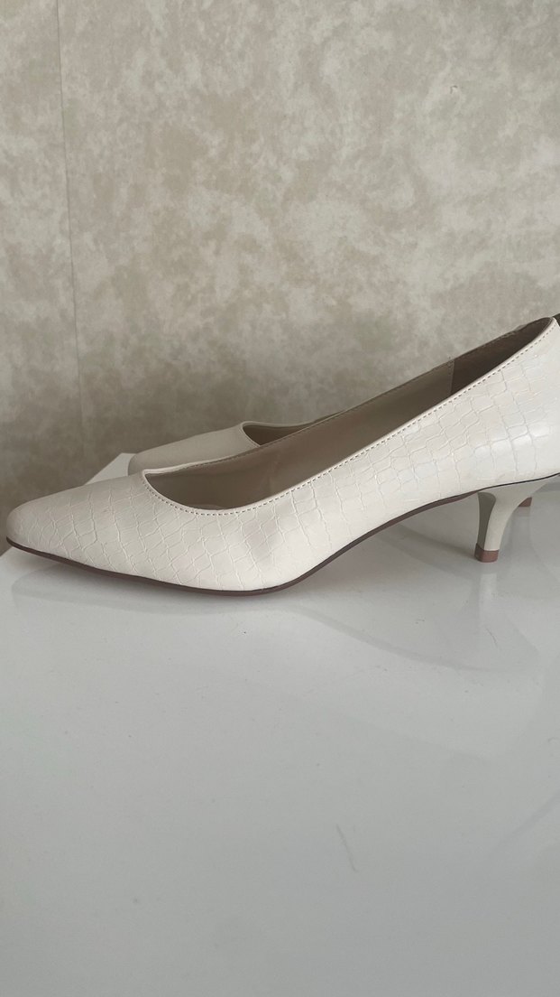 Beyaz Stiletto Topuklu Kadın Babet - Görsel 2