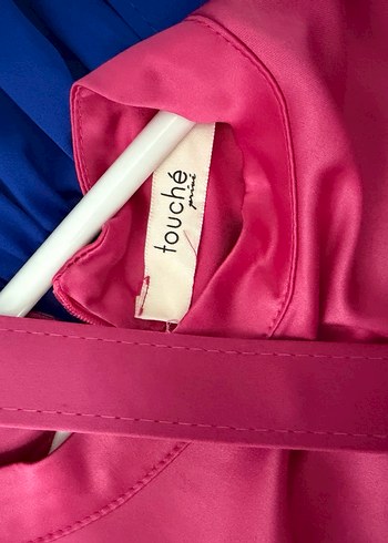 Parlak Pembe Uzun Kollu Saten Elbise - Görsel 3