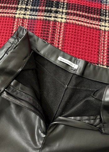 Siyah Deri Kadın Pantolon - Görsel 2