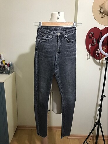 Loft Jeans