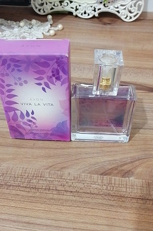 vıva la vita avon parfüm 
