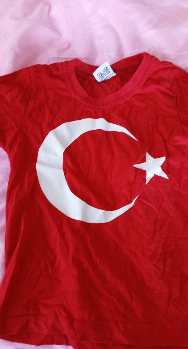 Parlak Kırmızı Çocuk Atlet Ay Yıldız Baskılı - Görsel 2