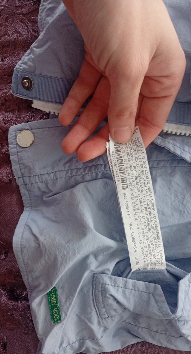 mavi Kapüşonlu Erkek Çocuk Yağmurluk - Görsel 3