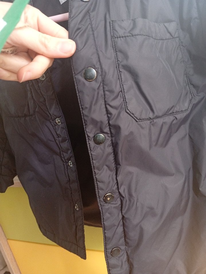 Düğmeli siyah Erkek Çocuk Mont - Görsel 2