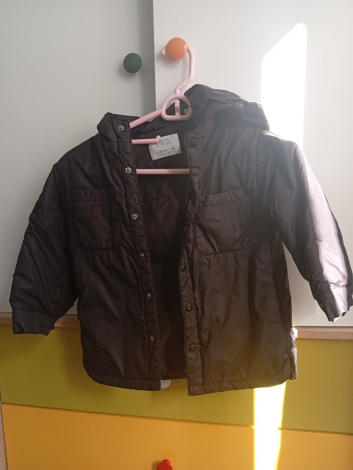 Düğmeli siyah Erkek Çocuk Mont - Görsel 4