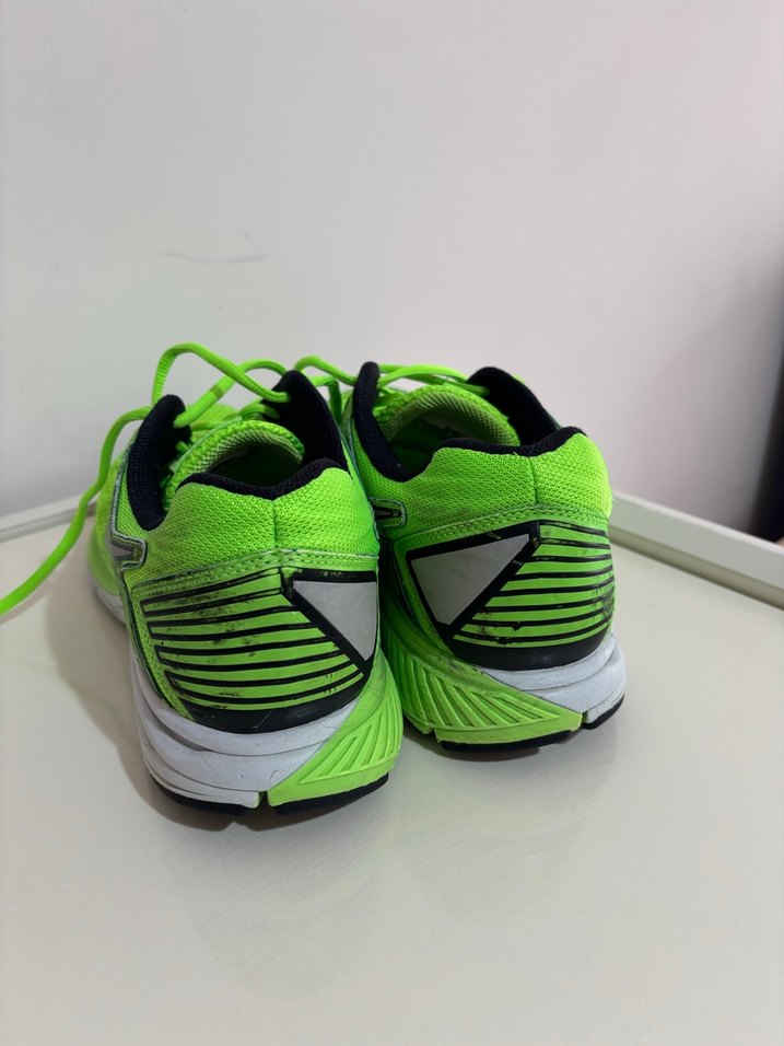 Nike Koşu Ayakkabısı - Görsel 2