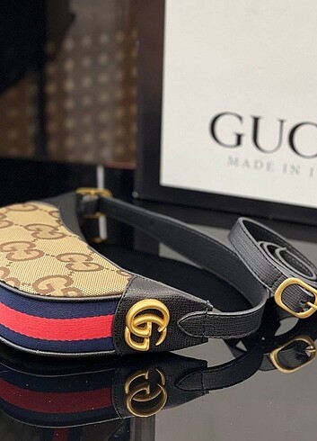 Gucci Gucci 