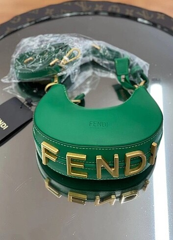 Fendi Fendi Graph mini 