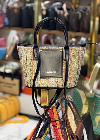 Jacquemus hasır kol çantası 
