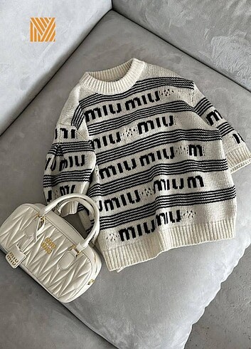 Miu Miu kazak
