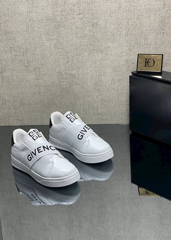 38 Beden Beyaz Givenchy Kadın Sneaker