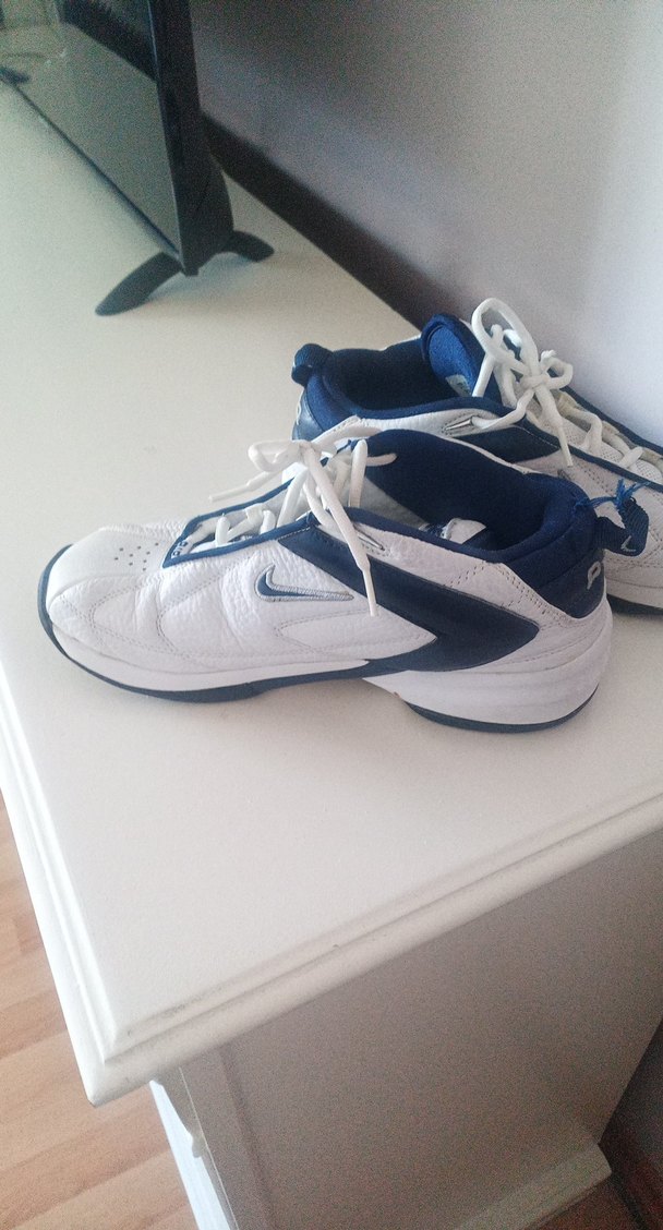 Beyaz Bağcıklı Basketbol Ayakkabısı - Görsel 3