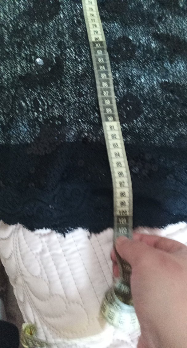 Siyah Dantel Detaylı Siyah Midi Elbise - Görsel 4