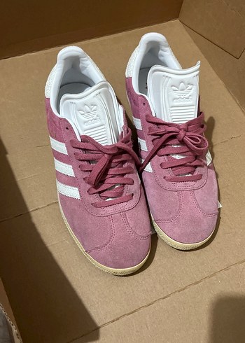 Pembe Süet Kadın Spor Ayakkabı