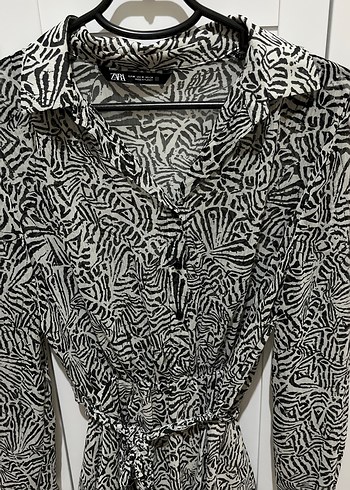 Zara Zebra Desenli Zincir Detaylı Mini elbise